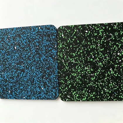 Fitted with Foam Floor