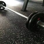 Piso de gimnasio de goma